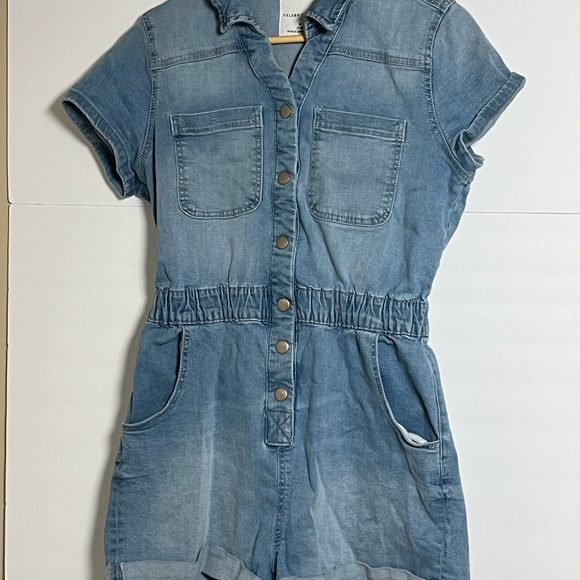 Celebrity Pink Pants - Celebrity Pink Denim Short Sleeve Romper Women M Light Wash Snap‑Up Utility Boho